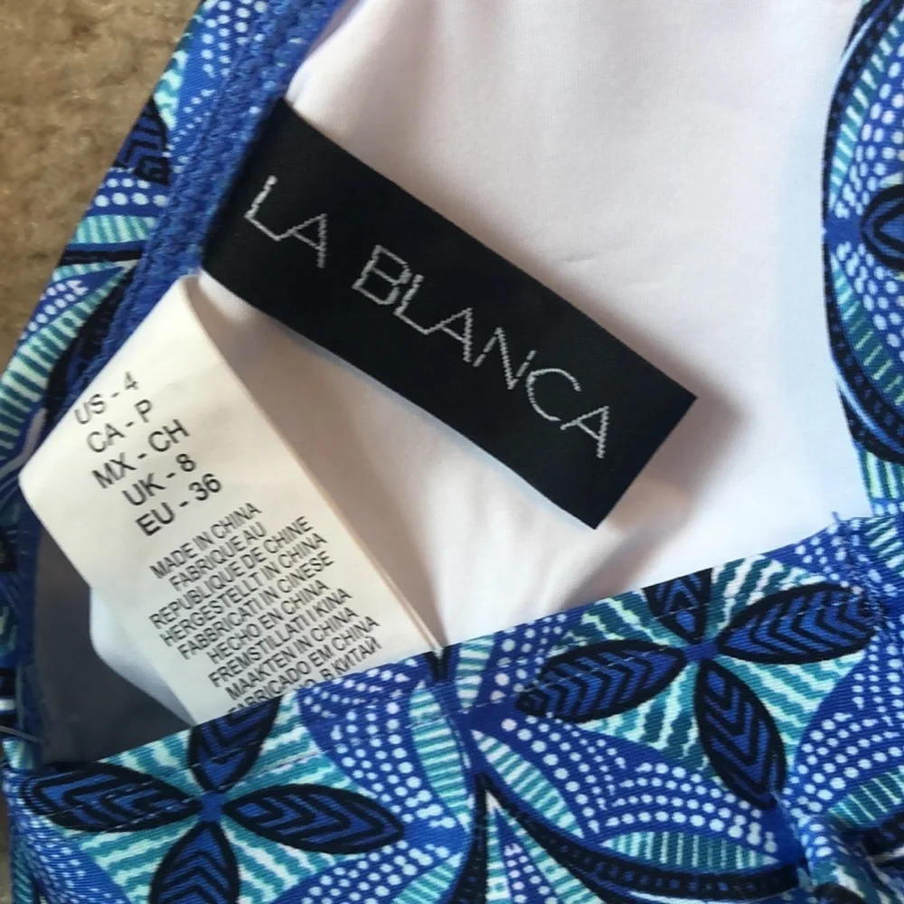 La Blanca Realist Bikini Top Cross Back Blue NWT - Picture 5 of 11